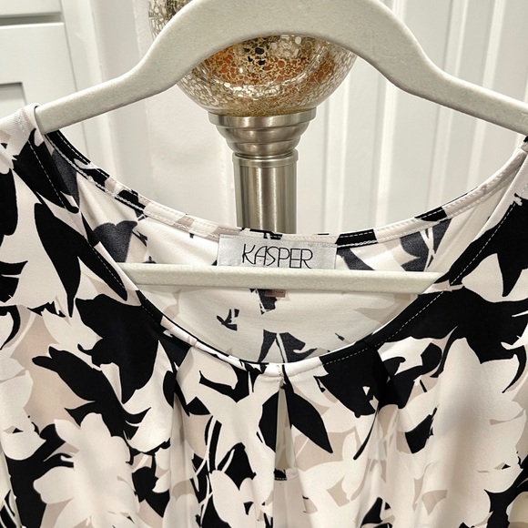 Kasper Top - Picture 2 of 2